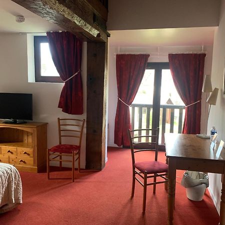 Auberge Du Jeu D'Arc Mello Экстерьер фото